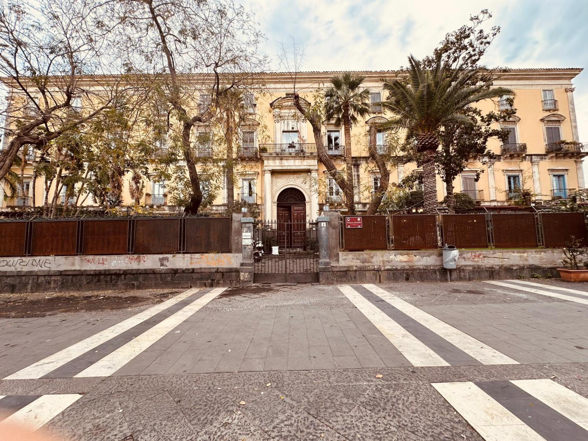 Palazzo Fischetti * Catania